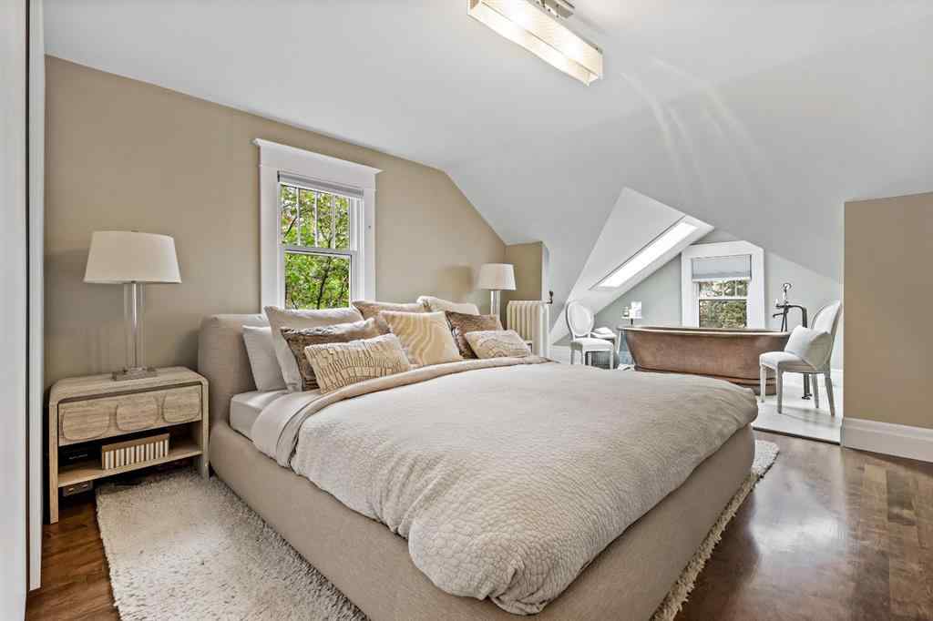 MLS® A2266203 - 1314 Shelbourne Street SW in Scarboro Calgary, Residential