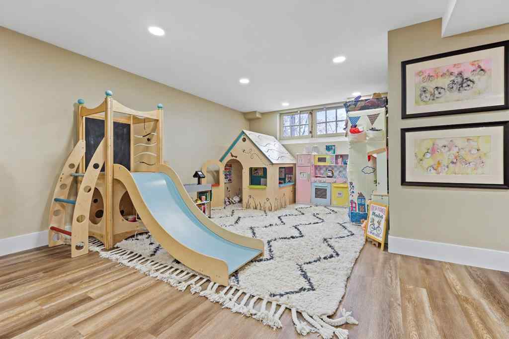 MLS® A2266203 - 1314 Shelbourne Street SW in Scarboro Calgary, Residential