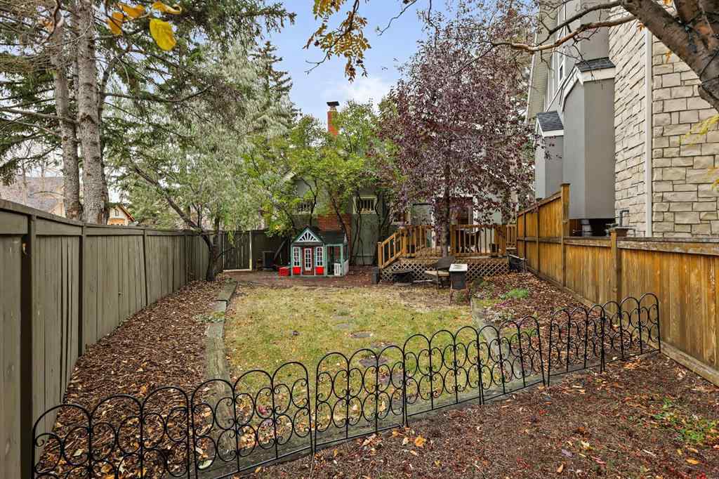 MLS® A2266203 - 1314 Shelbourne Street SW in Scarboro Calgary, Residential