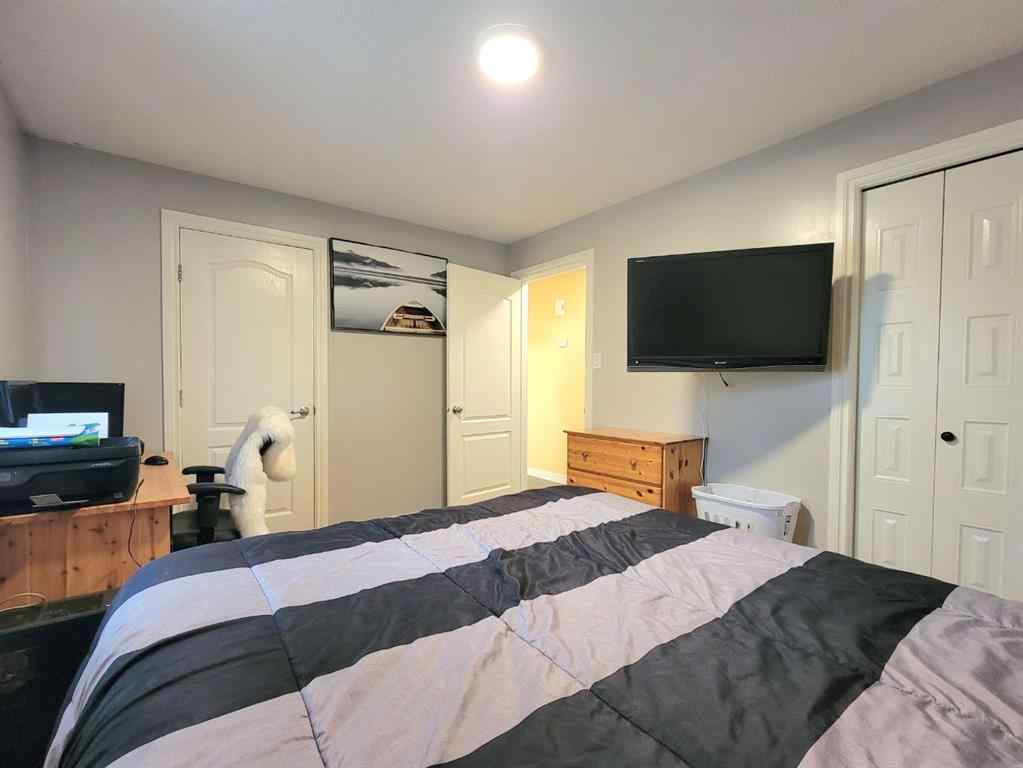 MLS® A2266210 - 704 Alder Avenue  in N/A Beaverlodge, Residential