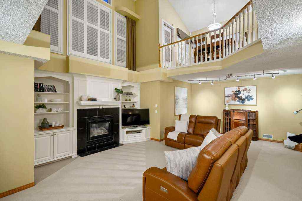 MLS® A2266212 - 167 Mckenzie Lake View SE in McKenzie Lake Calgary, Residential