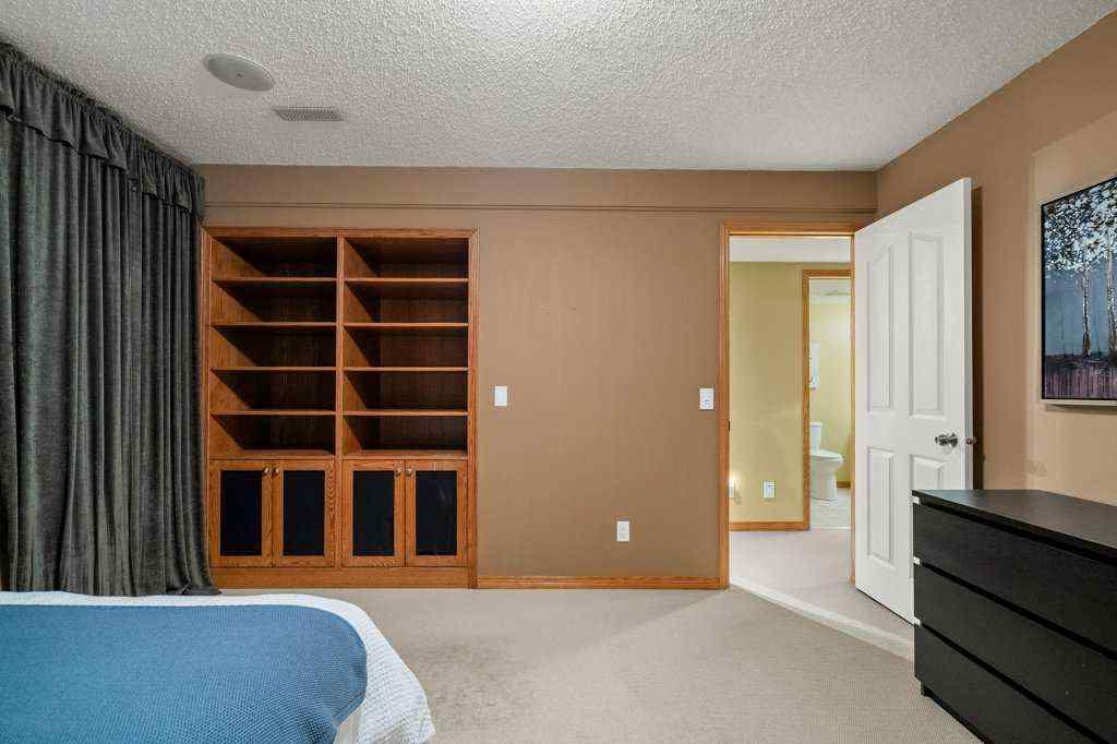 MLS® A2266212 - 167 Mckenzie Lake View SE in McKenzie Lake Calgary, Residential