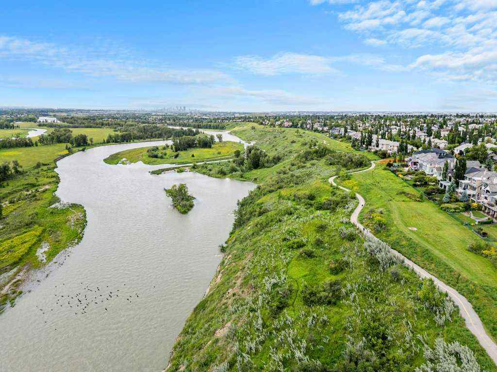 MLS® A2266212 - 167 Mckenzie Lake View SE in McKenzie Lake Calgary, Residential