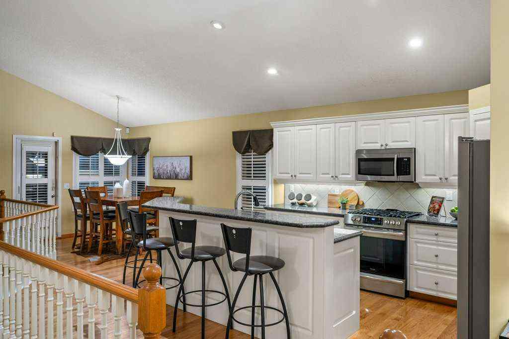 MLS® A2266212 - 167 Mckenzie Lake View SE in McKenzie Lake Calgary, Residential