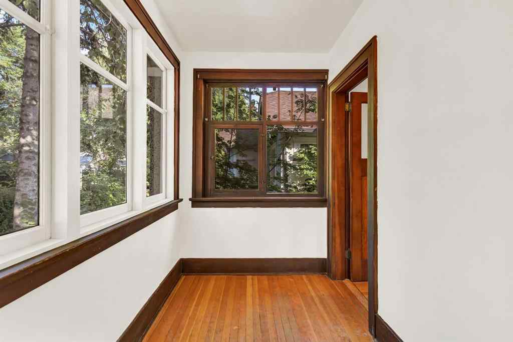 MLS® A2266217 - 111 9 Avenue NE in Crescent Heights Calgary, Residential