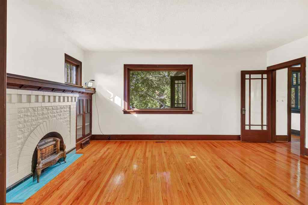 MLS® A2266217 - 111 9 Avenue NE in Crescent Heights Calgary, Residential