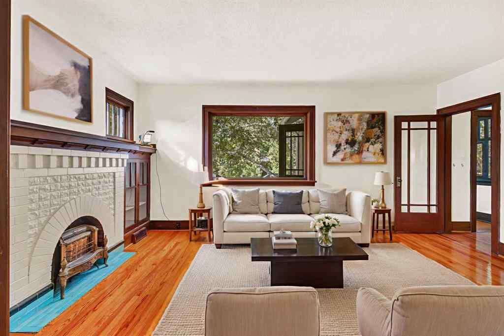 MLS® A2266217 - 111 9 Avenue NE in Crescent Heights Calgary, Residential