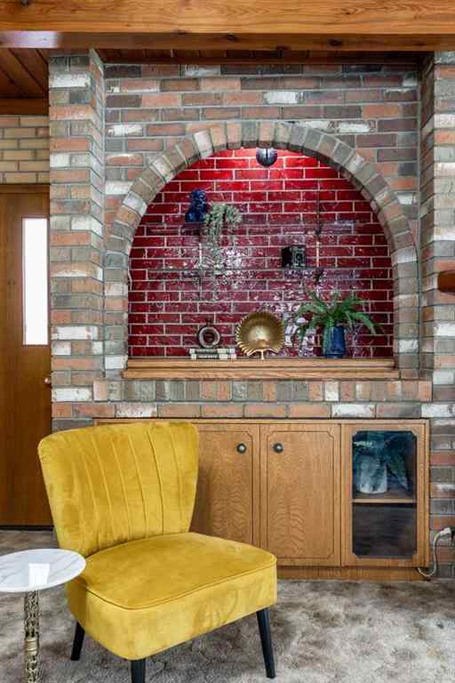 MLS® A2266218 - 1070 Queen Street SE in River Flats Medicine Hat, Residential