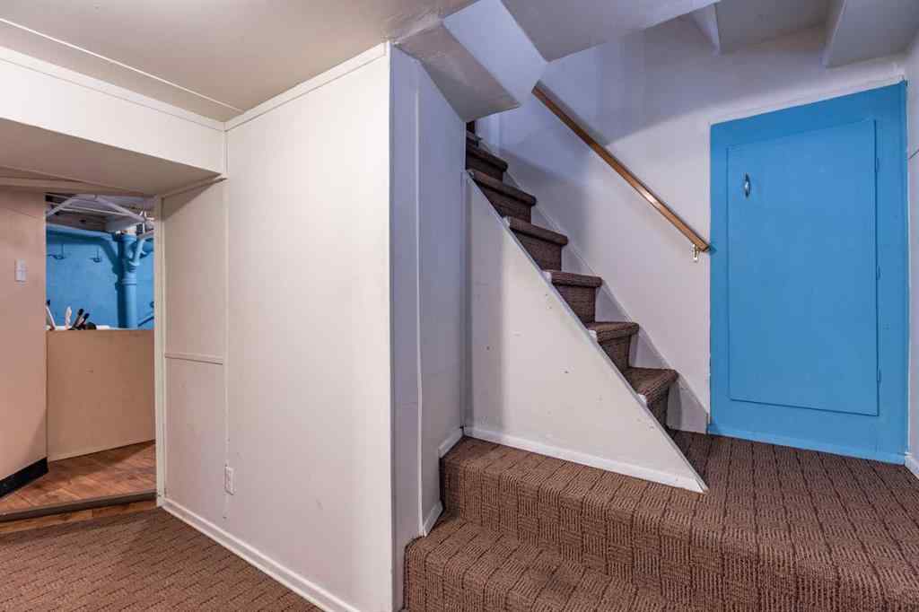 MLS® A2266218 - 1070 Queen Street SE in River Flats Medicine Hat, Residential