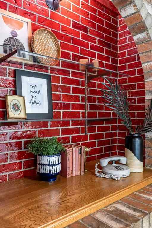 MLS® A2266218 - 1070 Queen Street SE in River Flats Medicine Hat, Residential