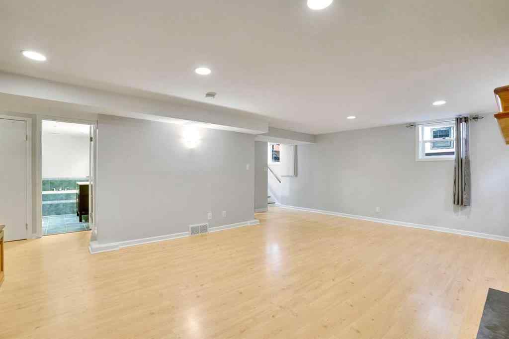 MLS® A2266219 - 3045 26A Street SW in Richmond Calgary, Residential