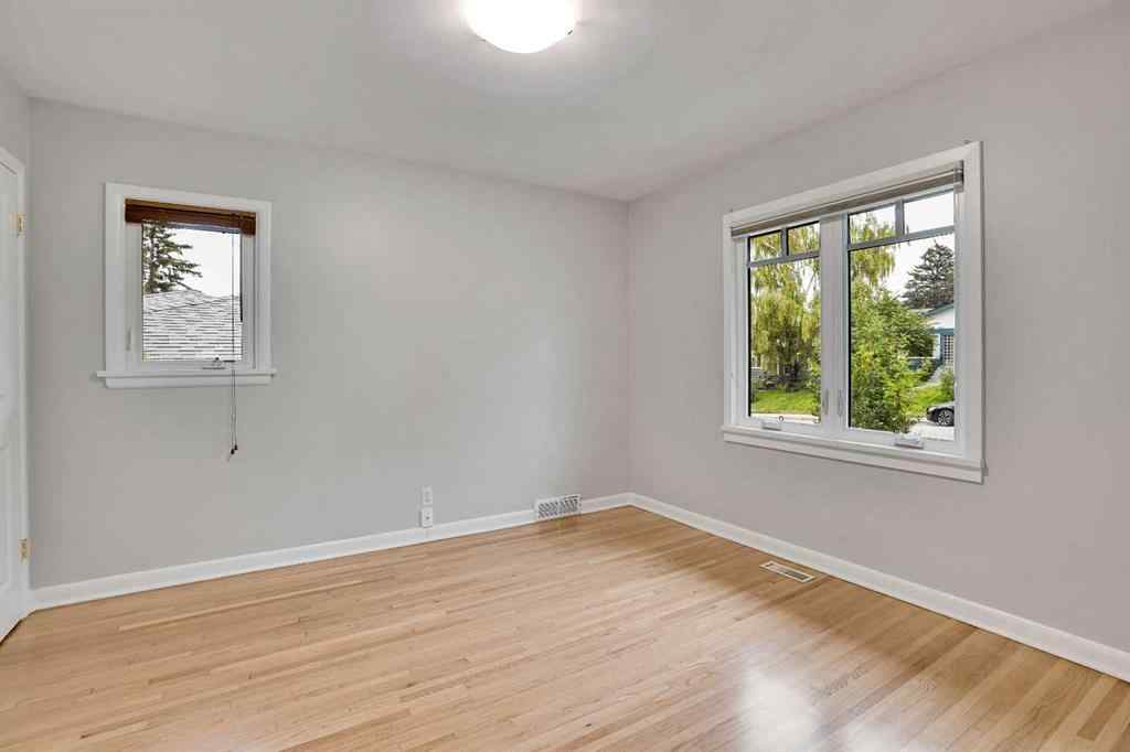 MLS® A2266219 - 3045 26A Street SW in Richmond Calgary, Residential