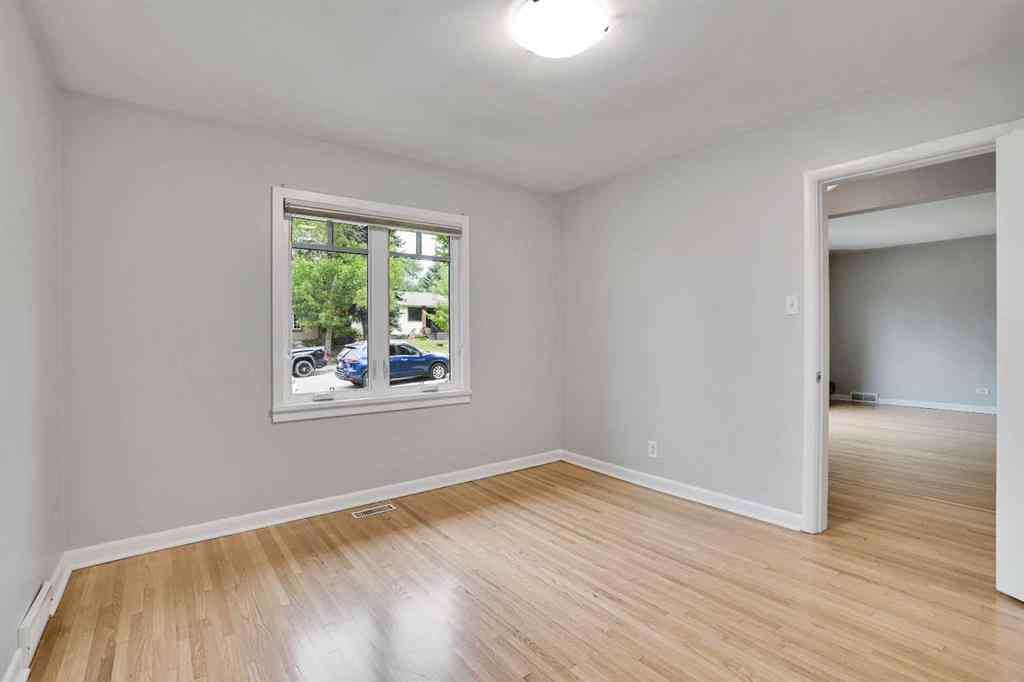 MLS® A2266219 - 3045 26A Street SW in Richmond Calgary, Residential