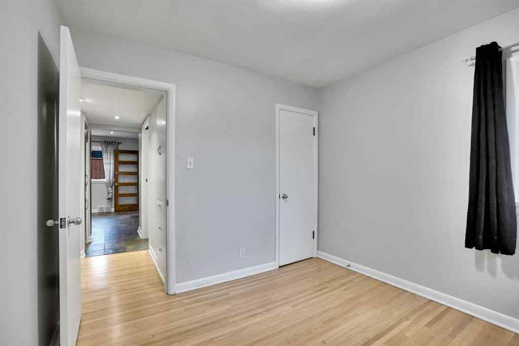 MLS® A2266219 - 3045 26A Street SW in Richmond Calgary, Residential