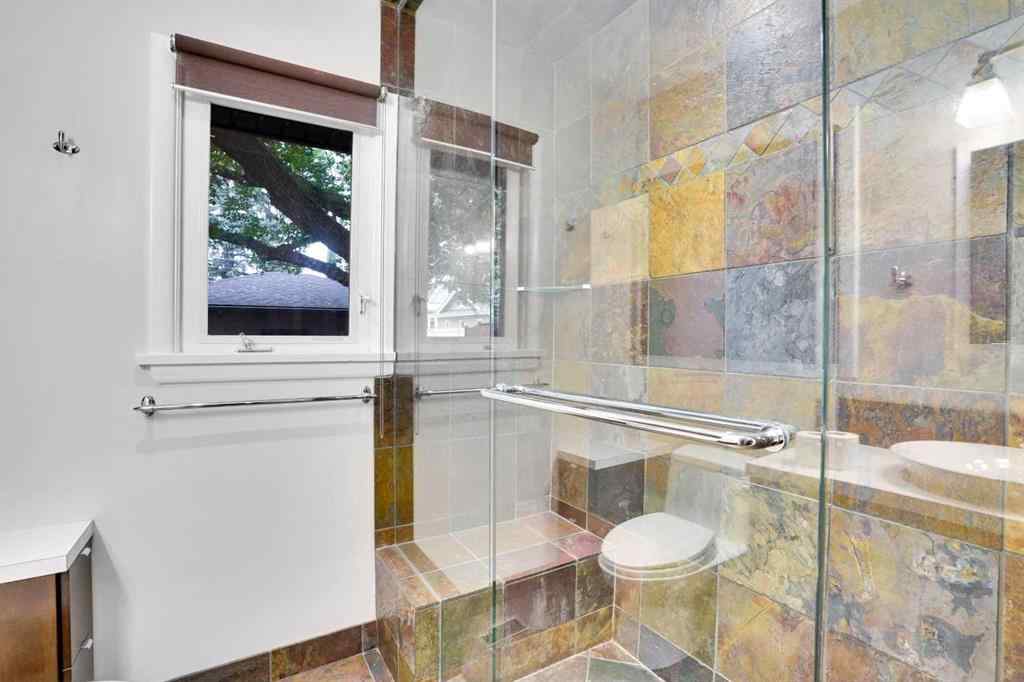 MLS® A2266219 - 3045 26A Street SW in Richmond Calgary, Residential