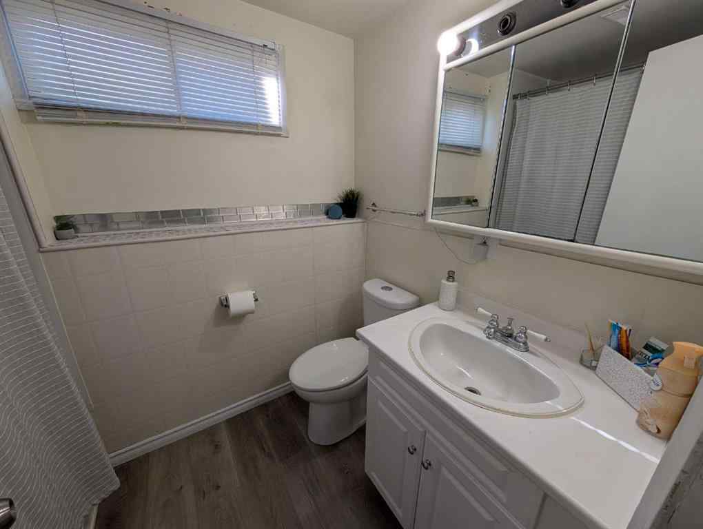 MLS® A2266222 - 52 Collins Crescent SE in Crestwood-Norwood Medicine Hat, Residential