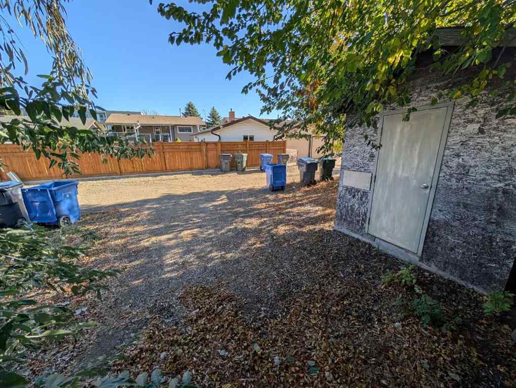 MLS® A2266222 - 52 Collins Crescent SE in Crestwood-Norwood Medicine Hat, Residential