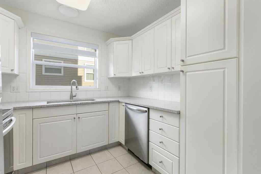 MLS® A2266224 - Unit #114 6800 Hunterview Drive NW in Huntington Hills Calgary, Residential