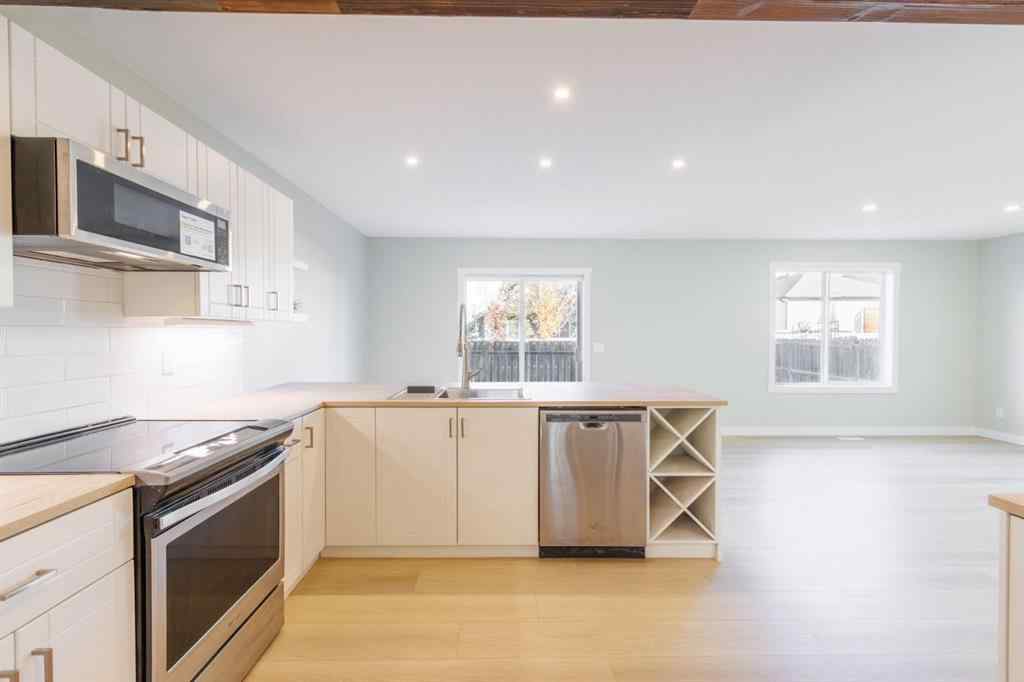 MLS® A2266225 - 40 Chapalina Crescent SE in Chaparral Calgary, Residential