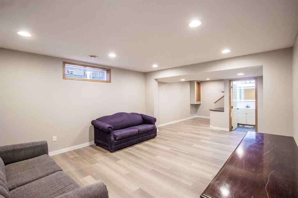 MLS® A2266225 - 40 Chapalina Crescent SE in Chaparral Calgary, Residential