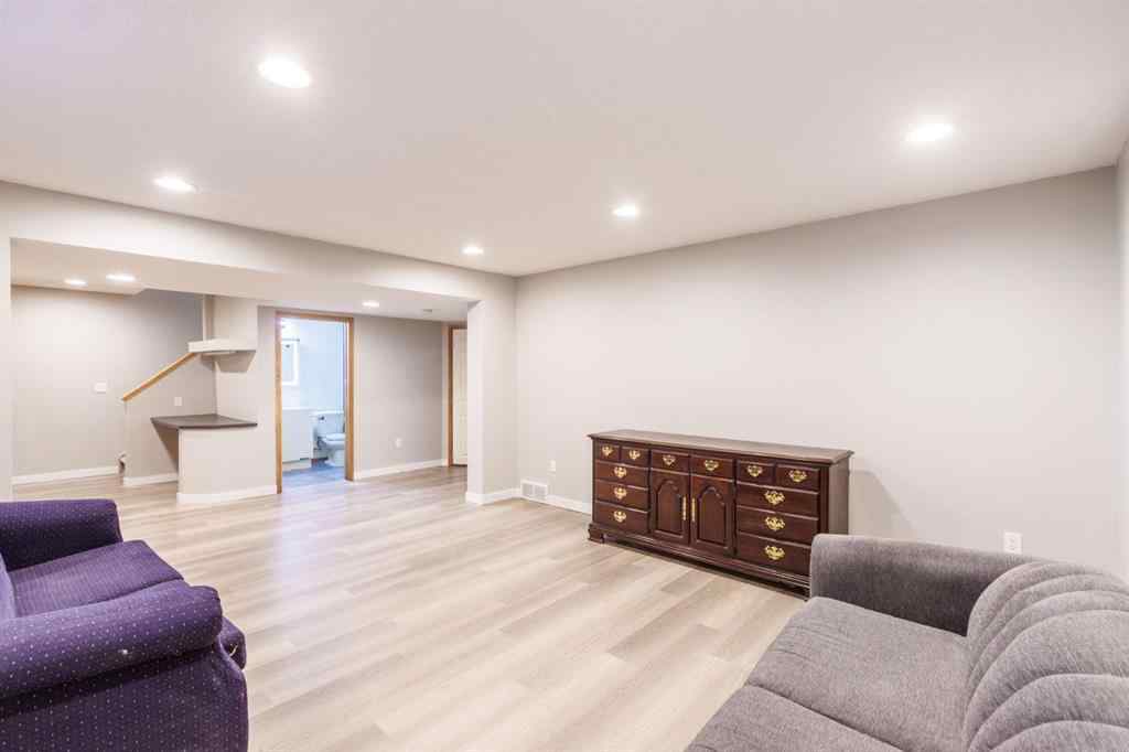 MLS® A2266225 - 40 Chapalina Crescent SE in Chaparral Calgary, Residential