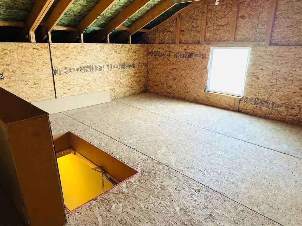 MLS® A2266228 - 220 Mckenzie Towne Close SE in McKenzie Towne Calgary, Residential