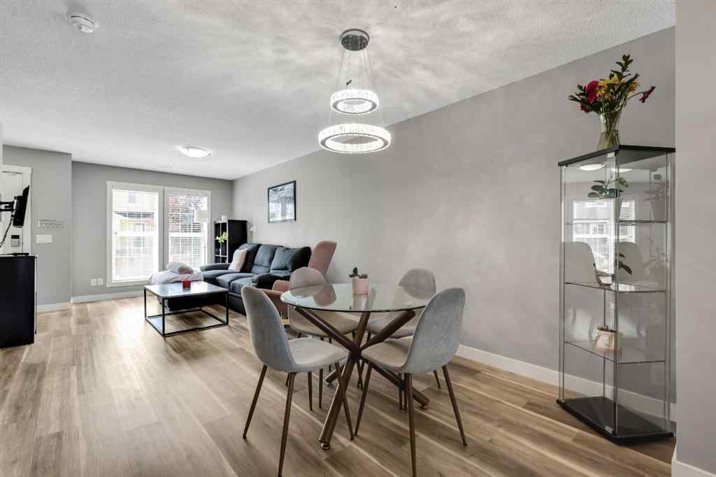 MLS® A2266228 - 220 Mckenzie Towne Close SE in McKenzie Towne Calgary, Residential