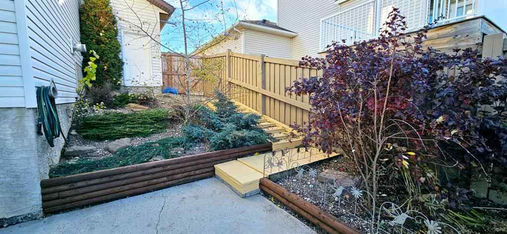 MLS® A2266231 - 10218 154 Avenue  in Whispering Ridge Rural Grande Prairie No. 1, County of, Residential