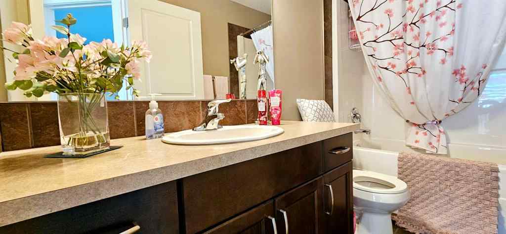 MLS® A2266231 - 10218 154 Avenue  in Whispering Ridge Rural Grande Prairie No. 1, County of, Residential