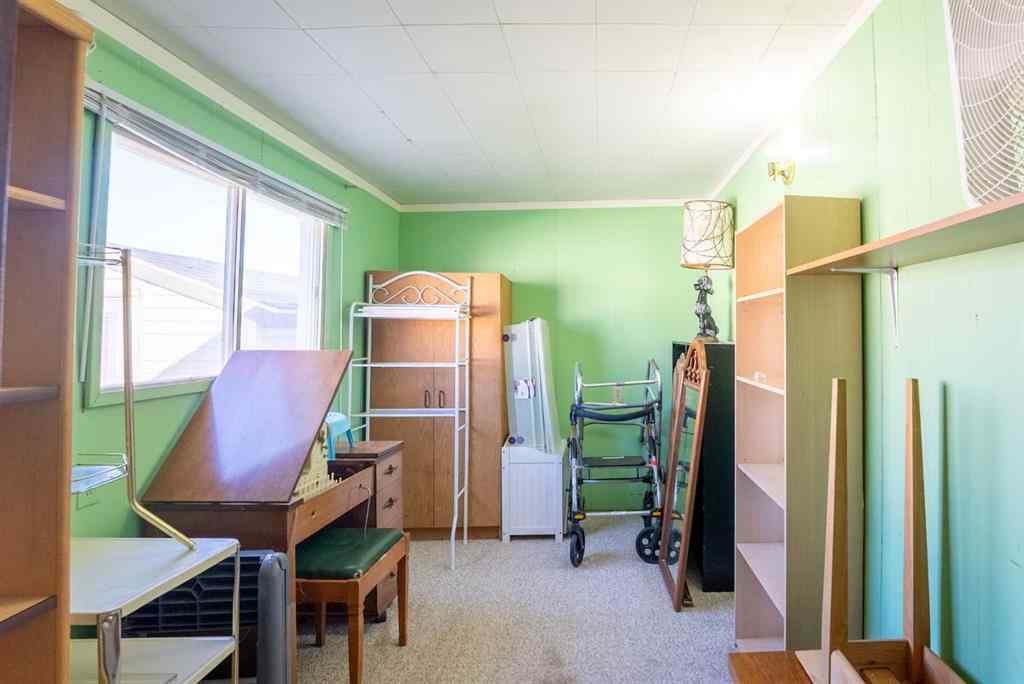 MLS® A2266233 - Unit #19 5853 4 Street  in NONE Claresholm, Mobile