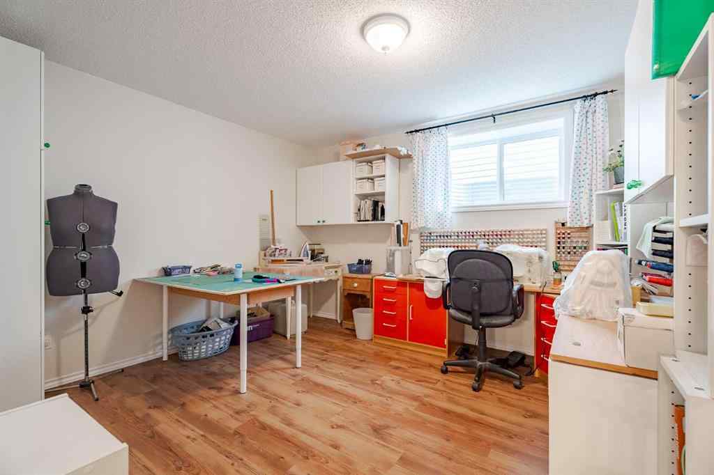 MLS® A2266235 - 41 Everridge Court SW in Evergreen Calgary, Residential