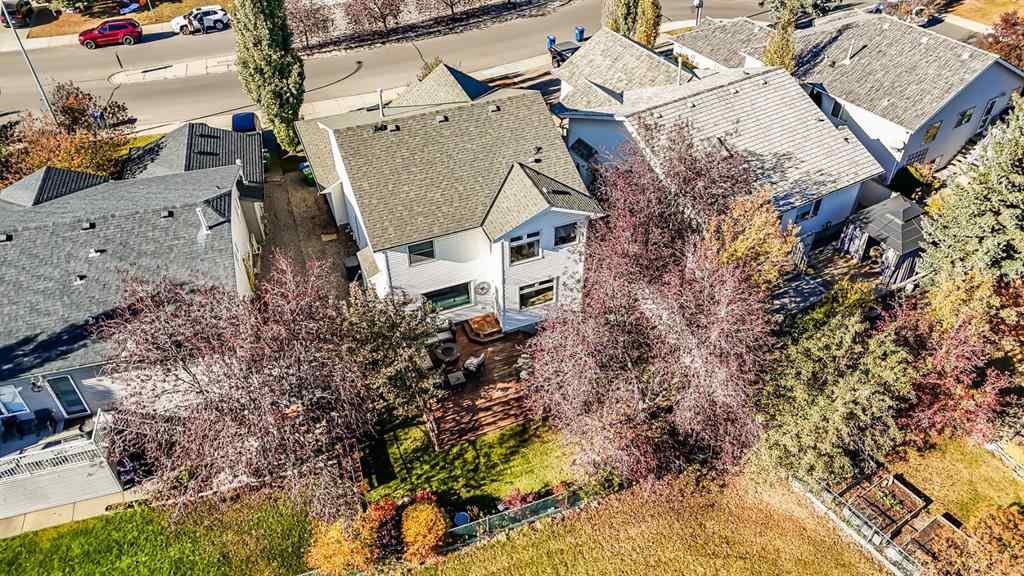 MLS® A2266238 - 720 Woodside Drive NW in Woodside Airdrie, Residential