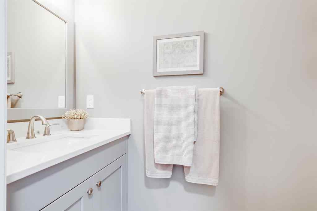 MLS® A2266238 - 720 Woodside Drive NW in Woodside Airdrie, Residential