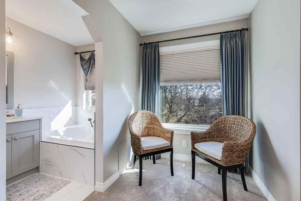 MLS® A2266238 - 720 Woodside Drive NW in Woodside Airdrie, Residential