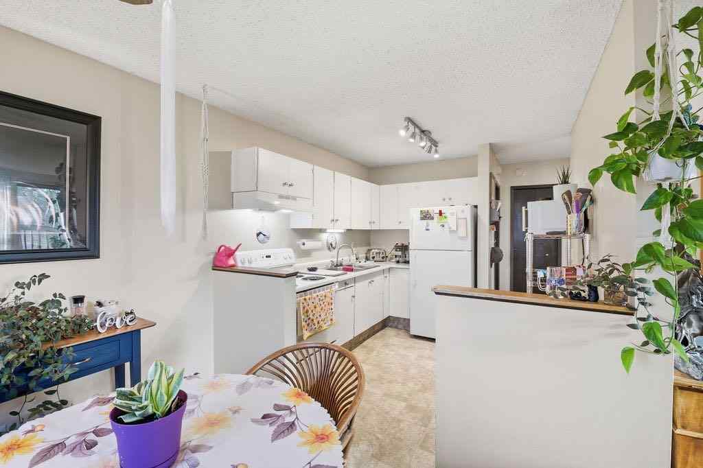 MLS® A2266239 - 121 Powell Street  in East End Cochrane, Multi-Family