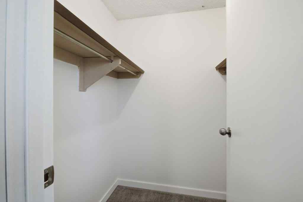 MLS® A2266239 - 121 Powell Street  in East End Cochrane, Multi-Family