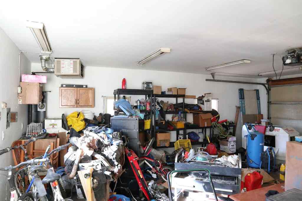 MLS® A2266247 - 5010 40 Avenue  in Parkdale Wetaskiwin, Residential