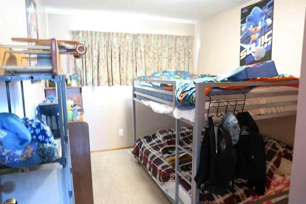 MLS® A2266247 - 5010 40 Avenue  in Parkdale Wetaskiwin, Residential