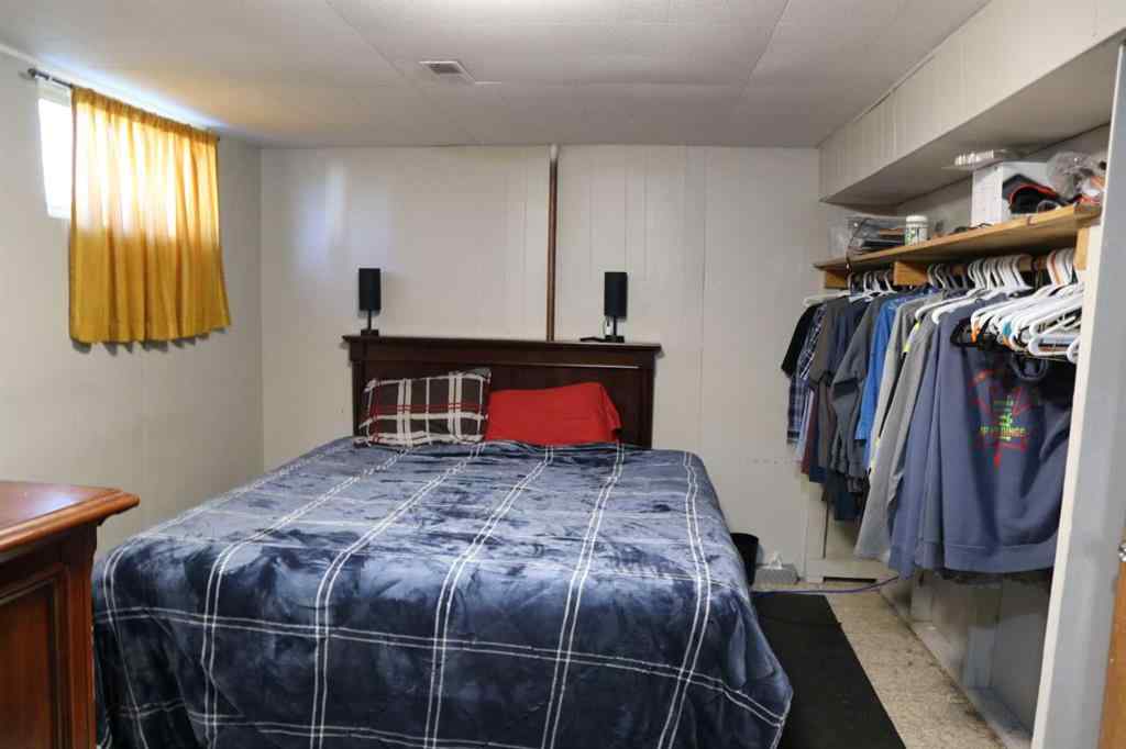 MLS® A2266247 - 5010 40 Avenue  in Parkdale Wetaskiwin, Residential