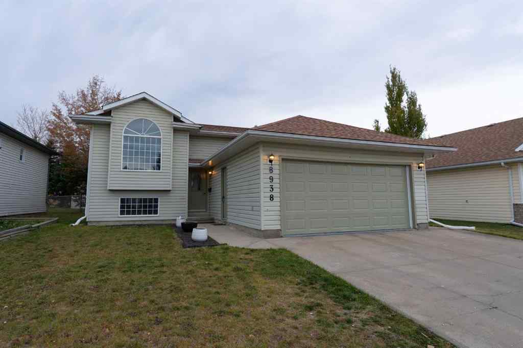 MLS® A2266253 - 8938 107A Avenue  in Crystal Heights Grande Prairie, Residential