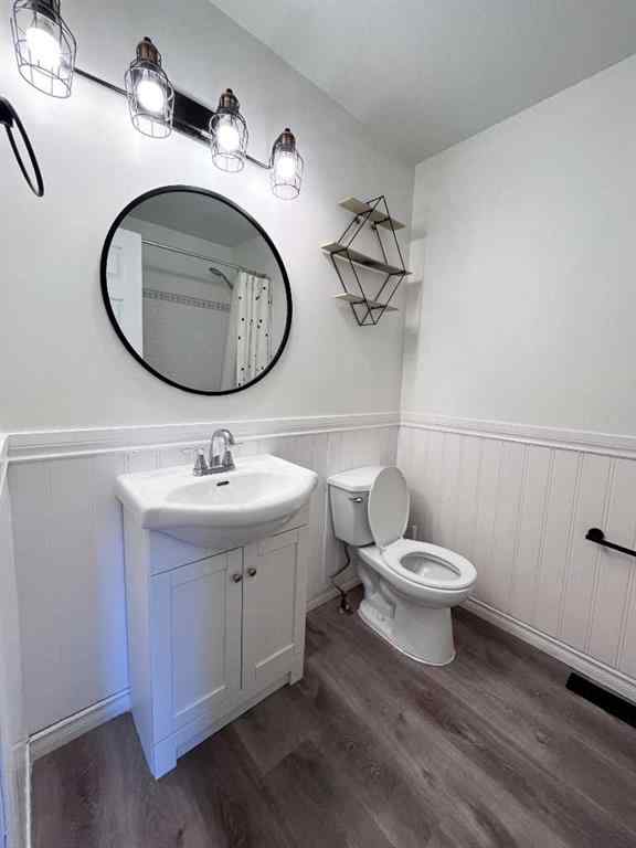 MLS® A2266253 - 8938 107A Avenue  in Crystal Heights Grande Prairie, Residential