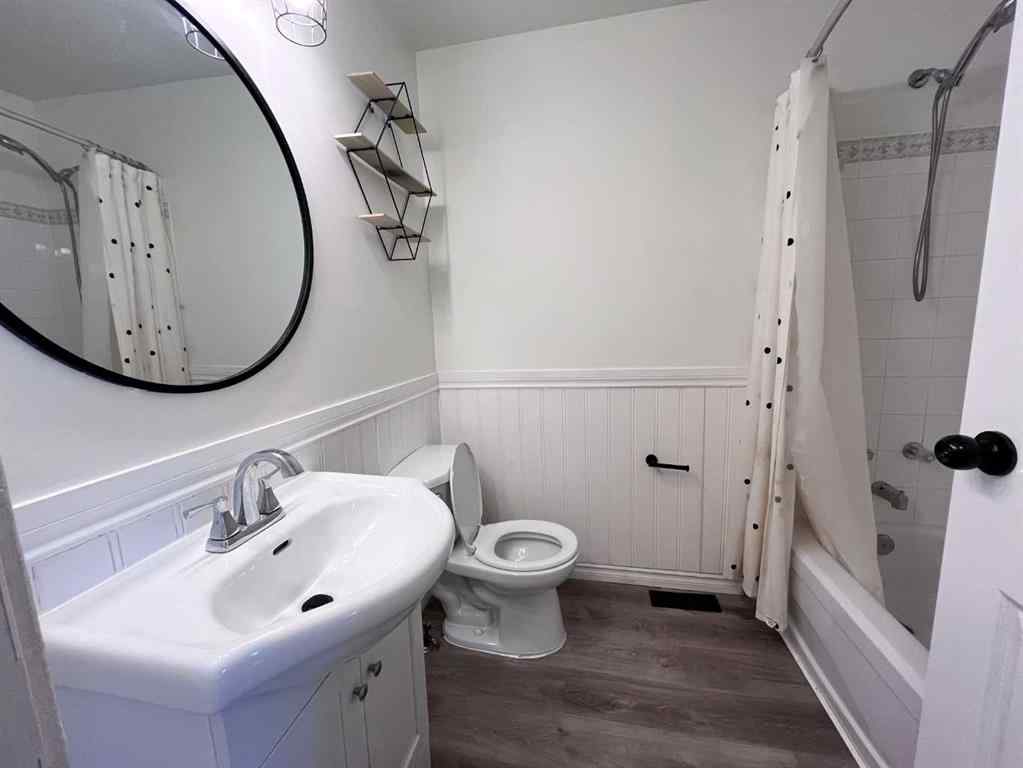 MLS® A2266253 - 8938 107A Avenue  in Crystal Heights Grande Prairie, Residential