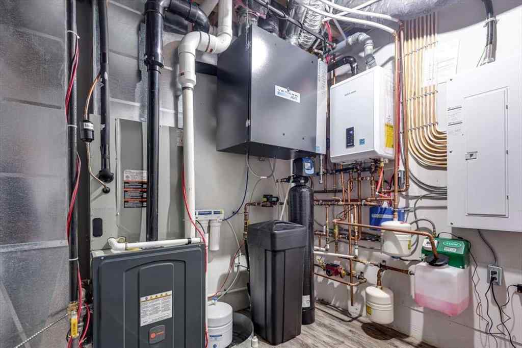 MLS® A2266256 - 5 Leonard Close  in Lakeway Landing Sylvan Lake, Residential