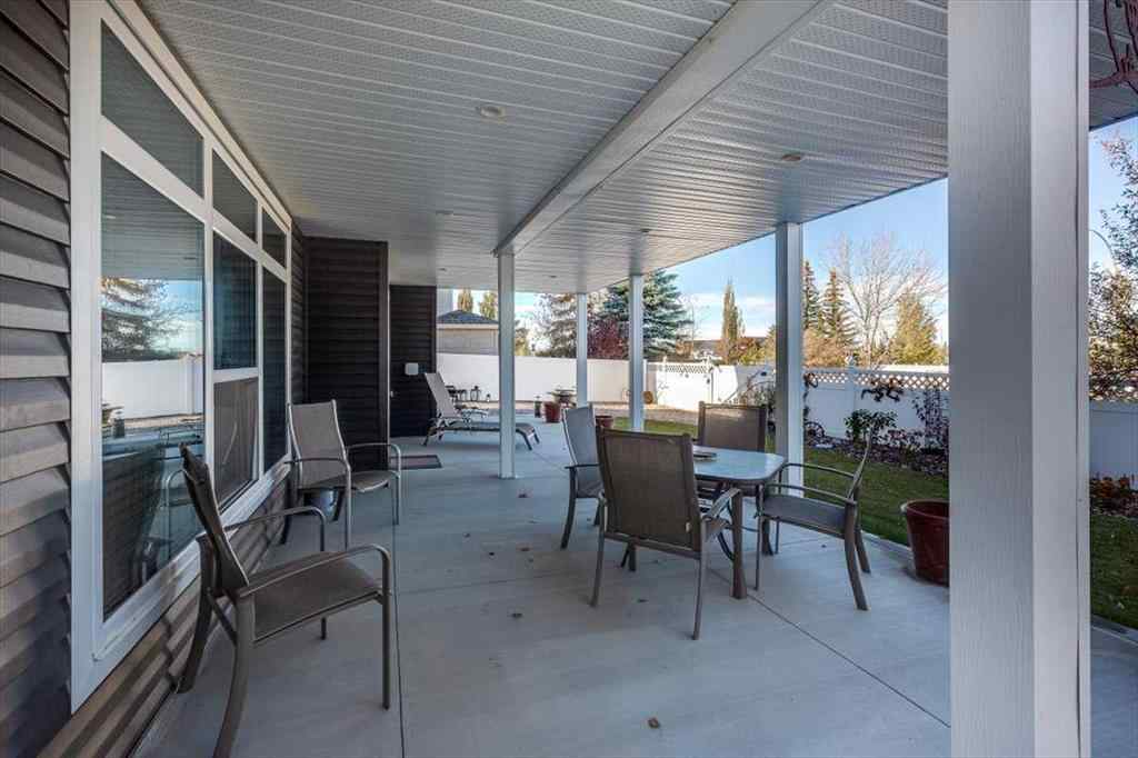MLS® A2266256 - 5 Leonard Close  in Lakeway Landing Sylvan Lake, Residential