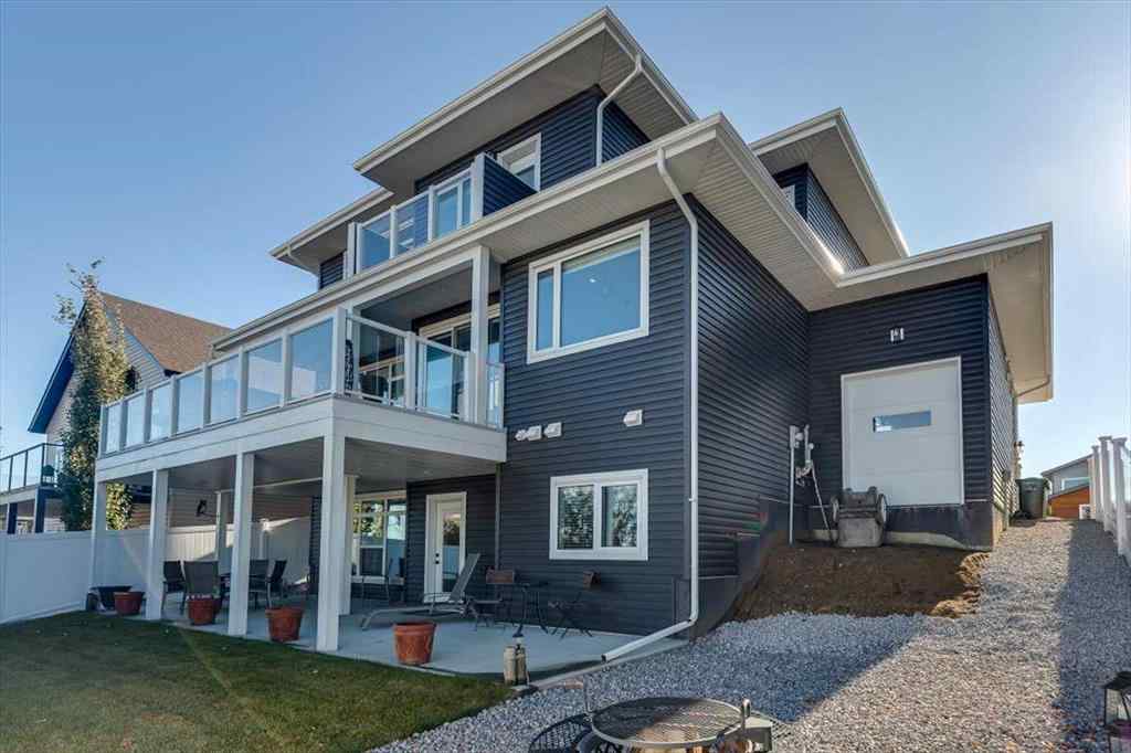 MLS® A2266256 - 5 Leonard Close  in Lakeway Landing Sylvan Lake, Residential