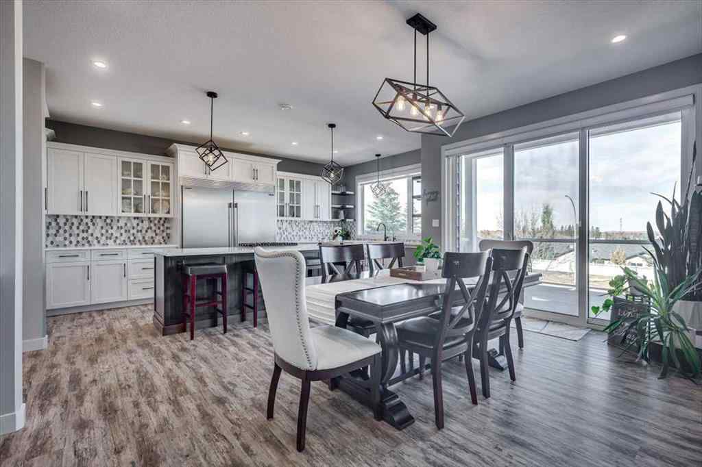 MLS® A2266256 - 5 Leonard Close  in Lakeway Landing Sylvan Lake, Residential