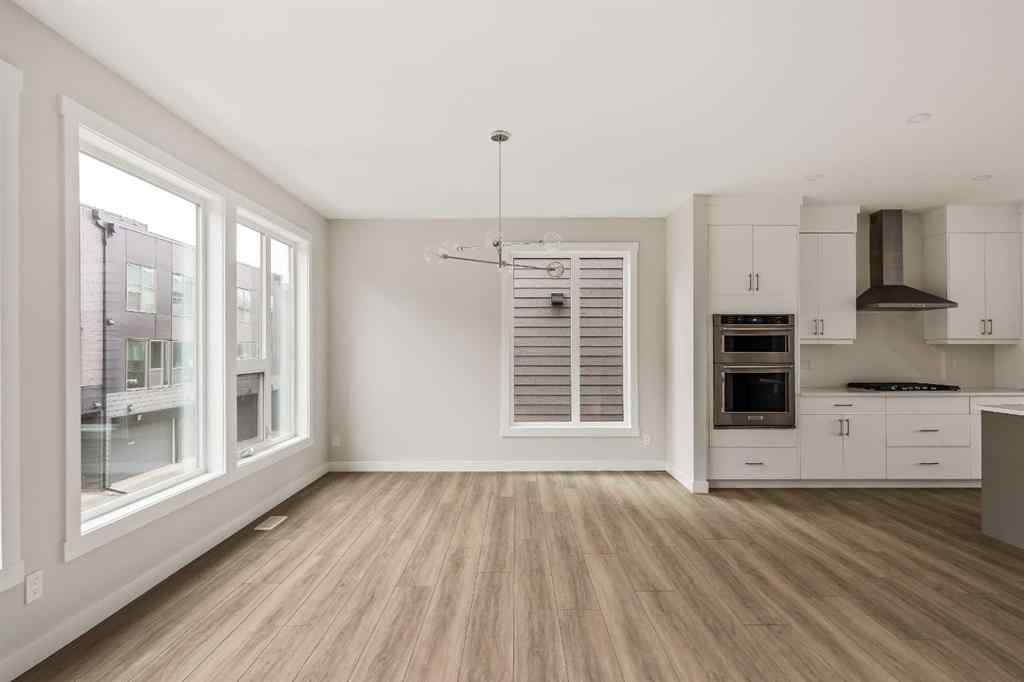 MLS® A2266257 - 417 Sovereign Common SW in Shaganappi Calgary, Residential