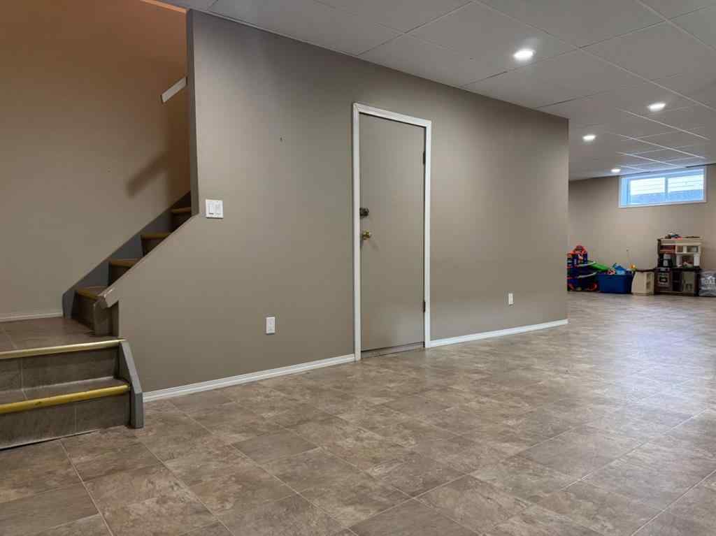 MLS® A2266258 - 4953 49 Street  in NONE Sedgewick, Residential