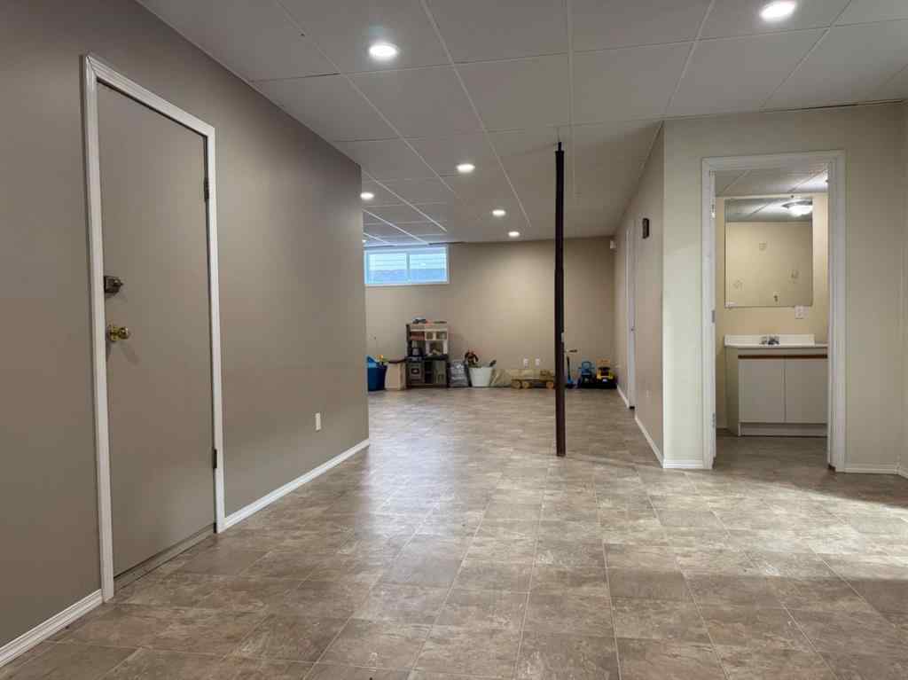 MLS® A2266258 - 4953 49 Street  in NONE Sedgewick, Residential