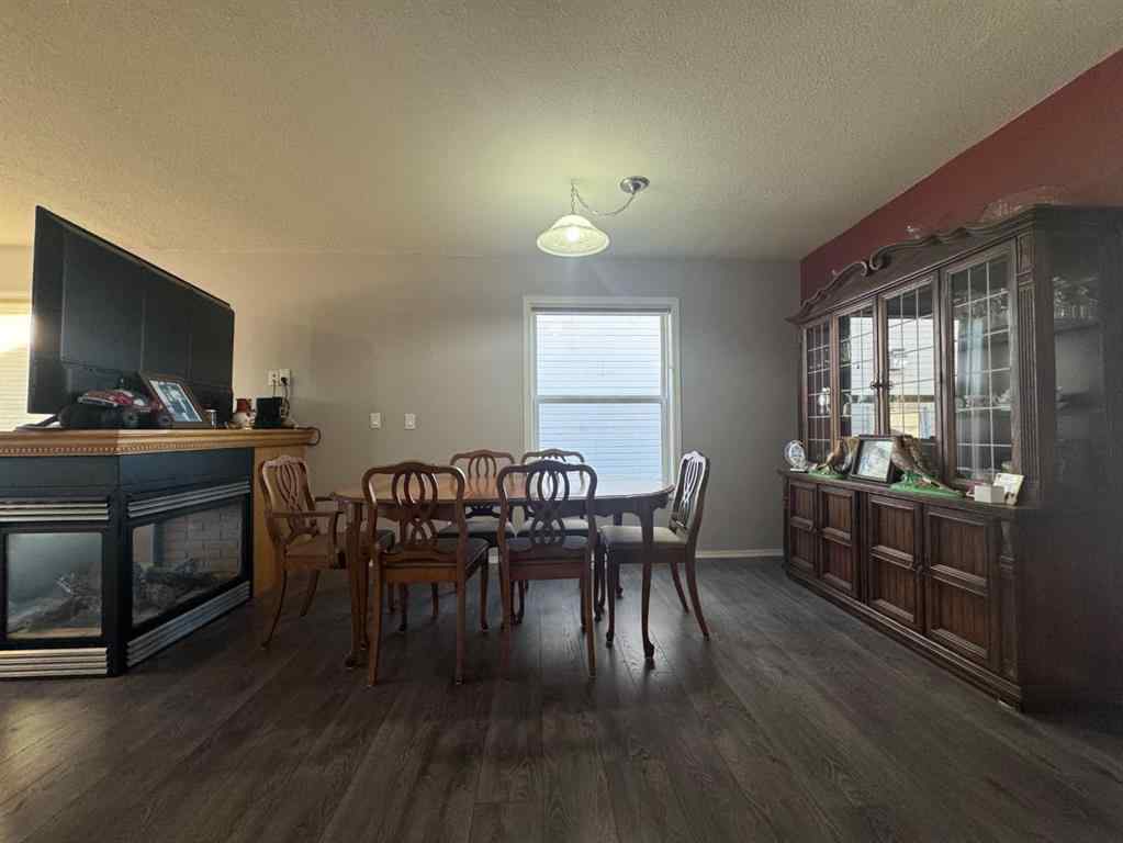 MLS® A2266258 - 4953 49 Street  in NONE Sedgewick, Residential